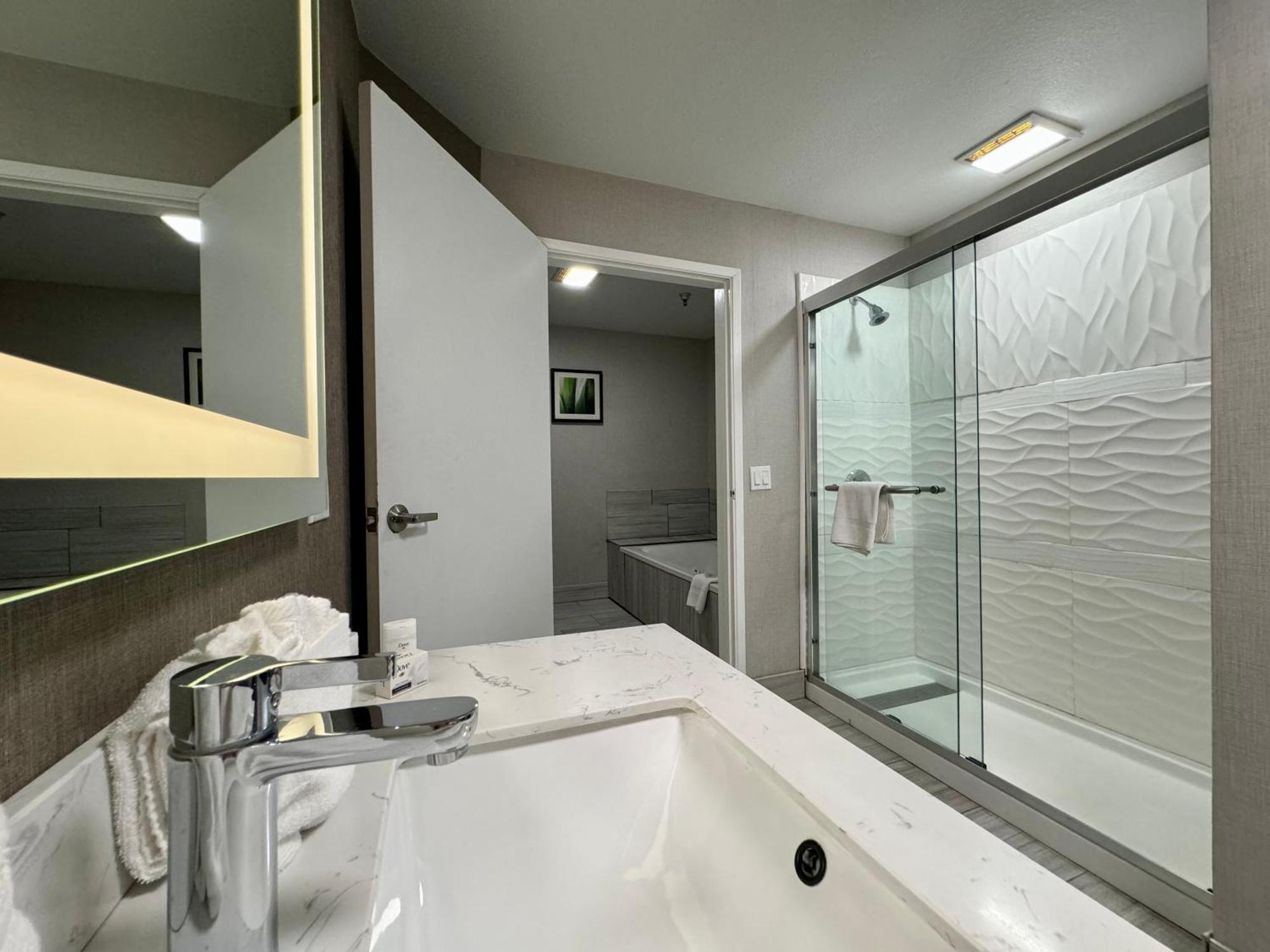 La Casa Modesto, Ascend Collection