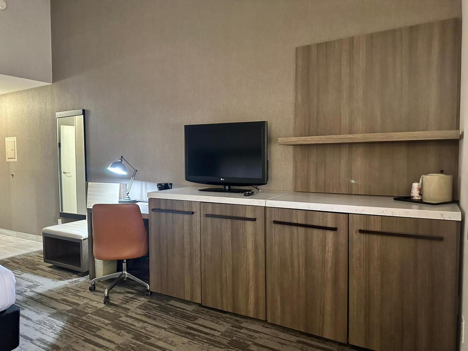 La Casa Modesto, Ascend Collection Modesto